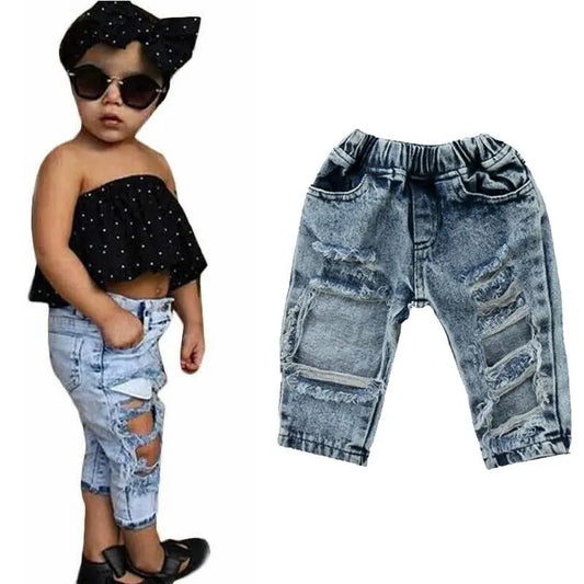 Baby Girls’ Hollow Out Ripped Jeans – Trendy Summer Denim Pants for Infants & Toddlers 👖✨