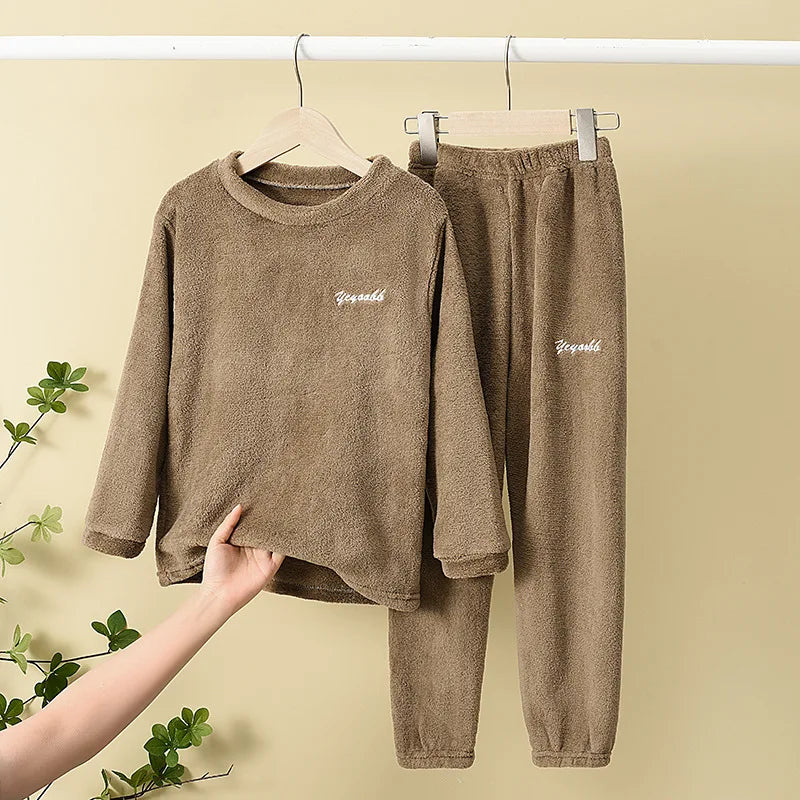 2-Piece Fleece Long Sleeve Pajama Set