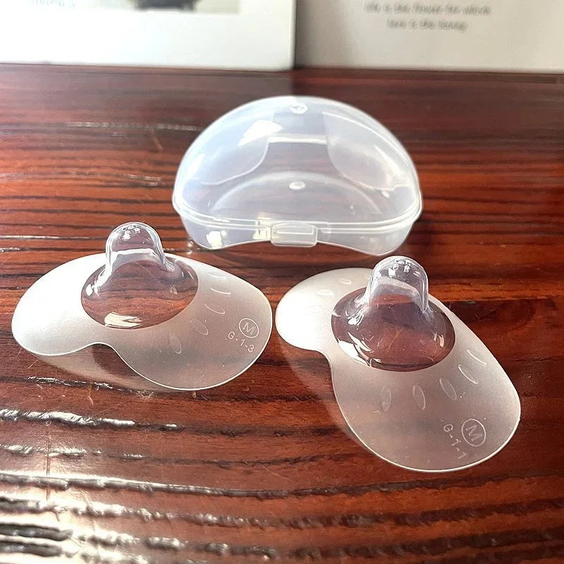 2PCS Silicone Breastfeeding Nipple Protectors