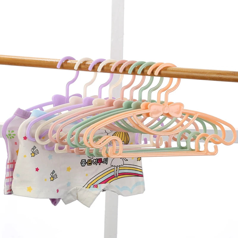 10ct & 20ct Non-Slip Plastic Clothes Hangers