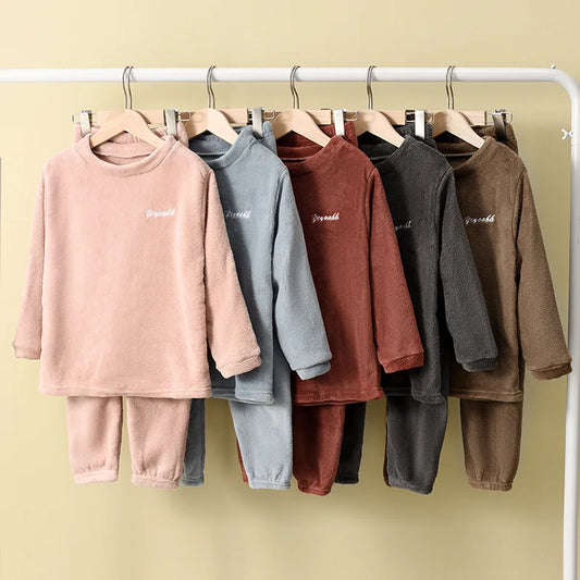 2-Piece Fleece Long Sleeve Pajama Set