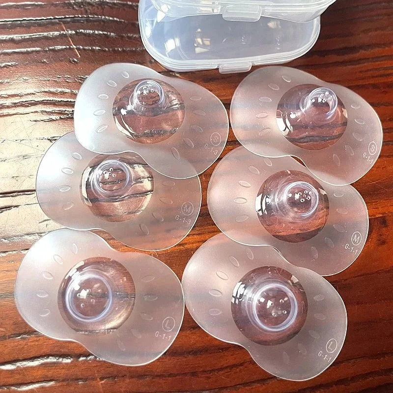 2PCS Silicone Breastfeeding Nipple Protectors