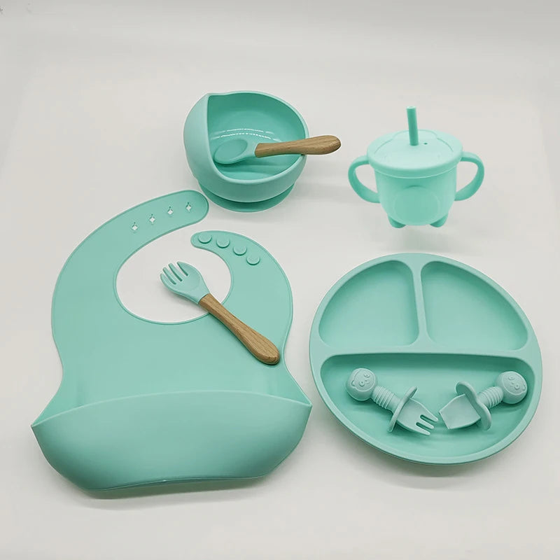 Children's Silicone Tableware Set - 6/8-Piece Baby Dining Set with Suction Cups, Utensils, Bib & More