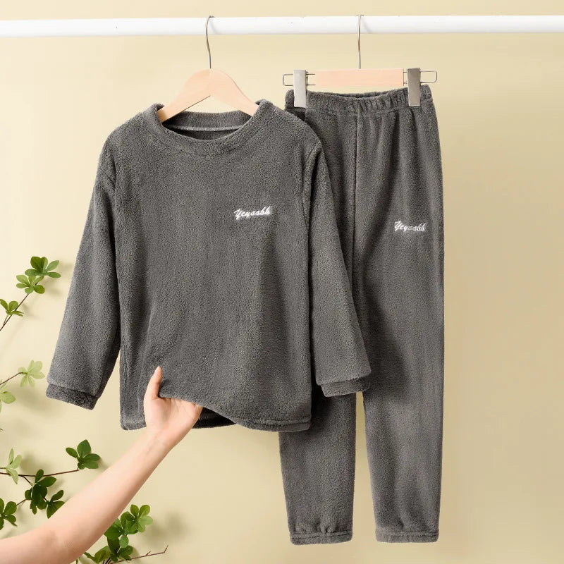 2-Piece Fleece Long Sleeve Pajama Set