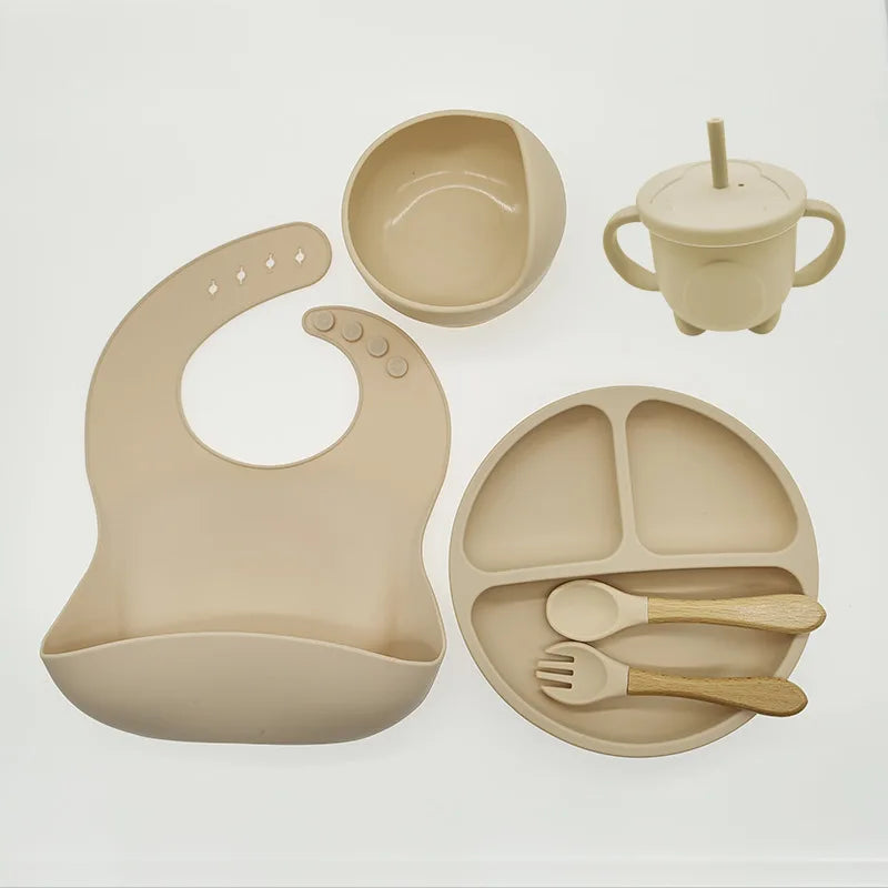 Children's Silicone Tableware Set - 6/8-Piece Baby Dining Set with Suction Cups, Utensils, Bib & More