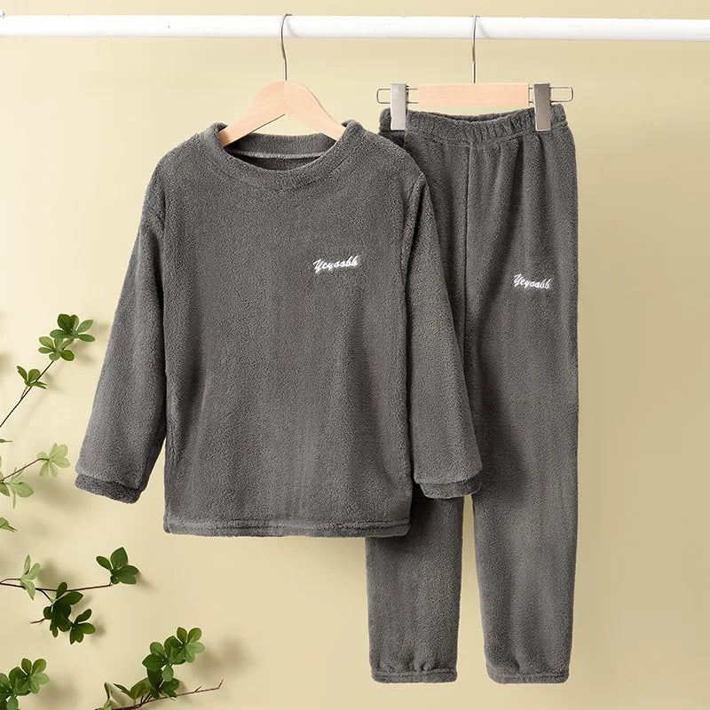 2-Piece Fleece Long Sleeve Pajama Set