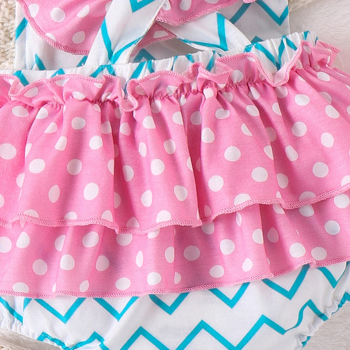 Girls' Two-Piece Flutter Sleeve Summer Outfit with Bow