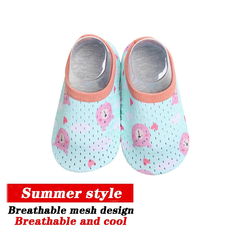 Toddlers' Swimming Cartoon Animal Print Slip-Ons