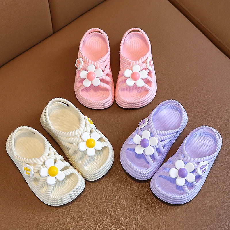 Toddlers' Slip-On Flower Pattern Sandal Flats